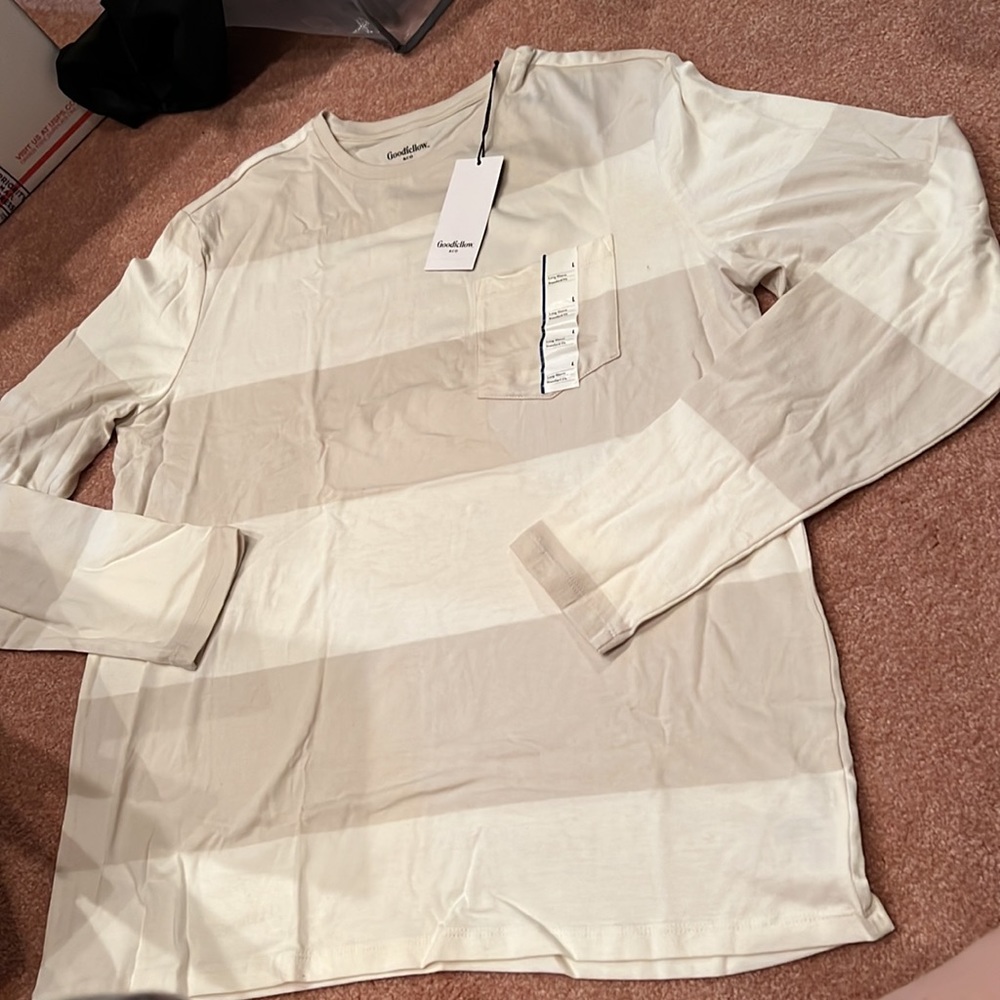NWT Goodfellow & Co gray & white striped standard fit pocket long sleeve tee